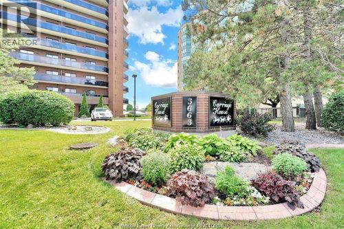 203-3663 Riverside Dr E, Windsor, ON, N8Y4V3 | Card Image