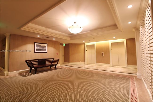 APT-702 - 151 Crandon Blvd, Condo with 2 bedrooms, 2 bathrooms and null parking in Key Biscayne FL | Image 26