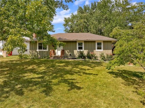 2004 Se 2nd Ter, Lee's Summit, MO, 64063-3402 | Card Image