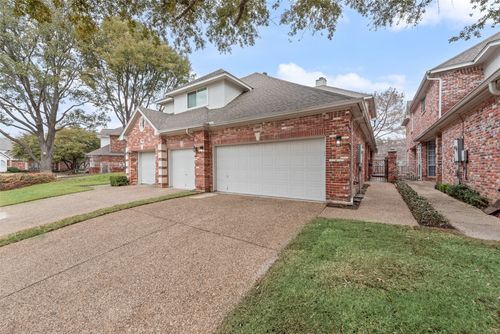 537 Lochngreen Trail, Arlington, TX, 76012 | Card Image