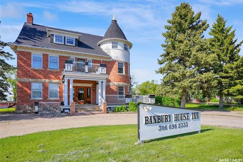 104 Front St, Wolseley, SK, S0G5H0 | Card Image