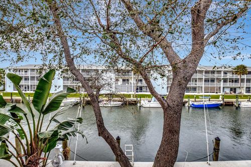 apt-203-1125 Lake Shore Dr, Lake Park, FL, 33403-2884 | Card Image