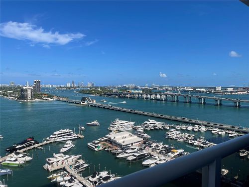apt-2034-1717 N Bayshore Dr, Miami, FL, 33132-1157 | Card Image