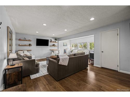 2951 S Downing St, Englewood, CO, 80113-1732 | Card Image