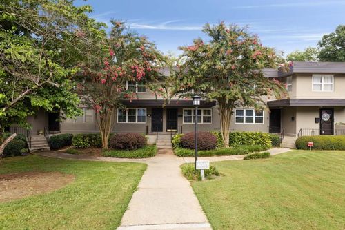 d-4060 Haverhill Dr Ne, Atlanta, GA, 30342-3800 | Card Image