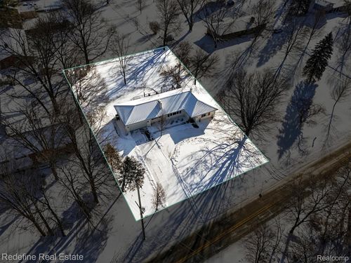 1025 S Leroy St, Fenton, MI, 48430-2934 | Card Image