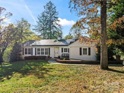 9 Hilltop Rd, Asheville, NC, 28803-3017 | Card Image