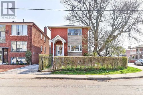 7 Cliff St, Toronto, ON, M6N4L5 | Card Image