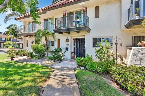 3232 Loma Riviera Dr, San Diego, CA, 92110-5512 | Card Image