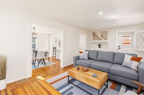 640 Martense Ave, Teaneck, NJ, 07666-1838 | Card Image