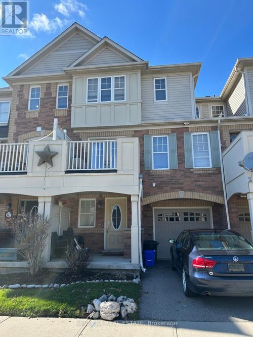 225 Schreyer Cres, Milton, ON, L9T7B6 | Card Image