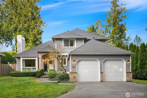 4662 244th Pl Se, Sammamish, WA, 98029-6540 | Card Image