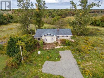 341 Danvers Rd, House other with 5 bedrooms, 2 bathrooms and null parking in Danvers NS | Image 1