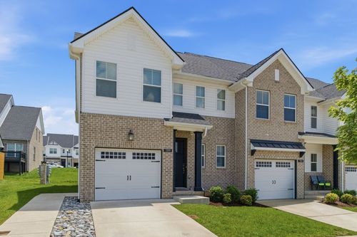 1319 Halter Park Dr, Gallatin, TN, 37066-2317 | Card Image