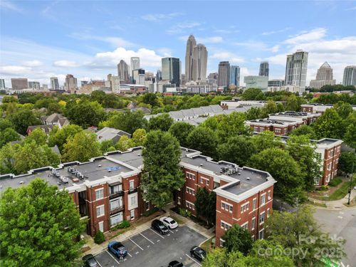 755 Garden District Dr, Charlotte, NC, 28202-2998 | Card Image