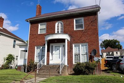 650 Locust Avenue, House other with 4 bedrooms, 1 bathrooms and null parking in Clarksburg WV | Image 1