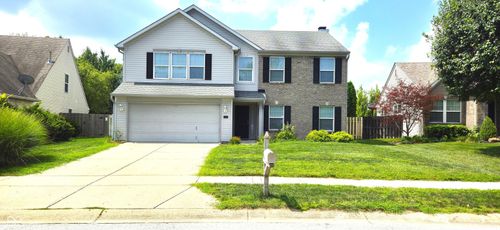 7326 Sycamore Run Dr, Indianapolis, IN, 46237-9443 | Card Image