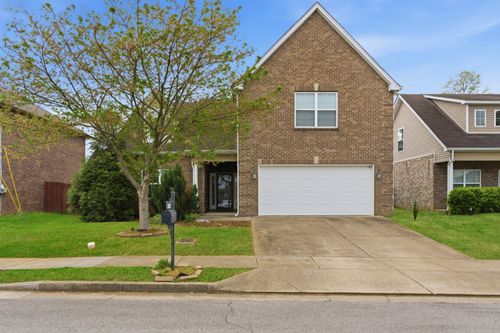 525 Shoreline Ln, Antioch, TN, 37013-7432 | Card Image