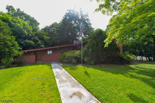 235 Godwin Ave, Wyckoff, NJ, 07481-2019 | Card Image