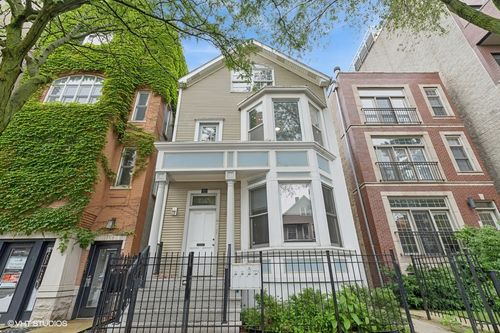 1f-2553 Southport Ave, Chicago, IL, 60614-2288 | Card Image