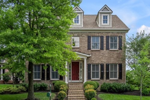 1885 Goodpaster Way, Lexington, KY, 40505-9005 | Card Image