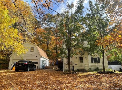 3 Emerald Trl, Monroe, NY, 10950-6816 | Card Image