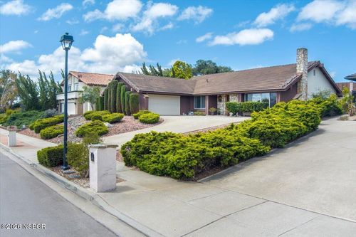 35 Aldebaran Avenue, Lompoc, CA, 93436 | Card Image