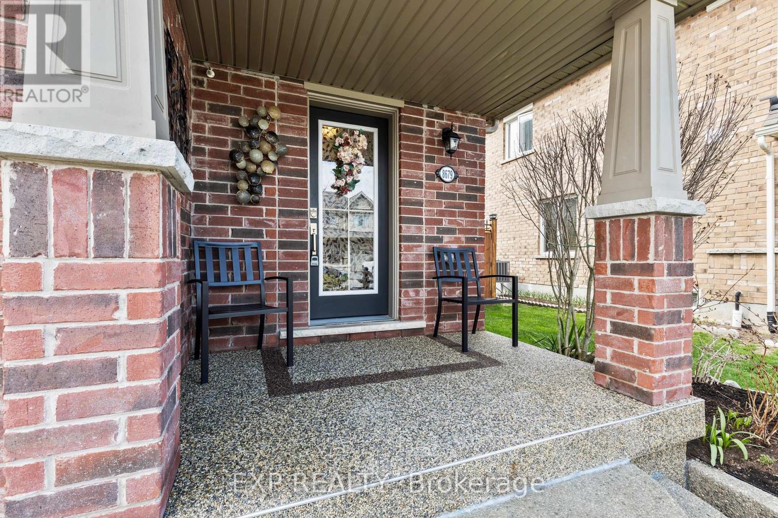 Residential in Niagara Falls (Brown) 3