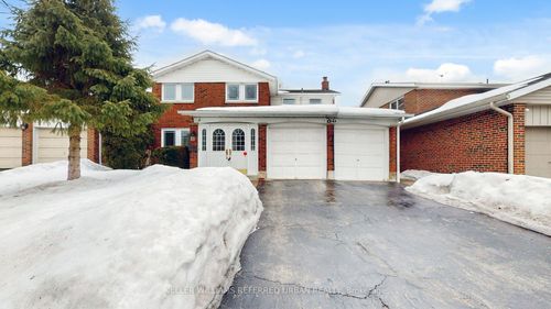 96 Dunmurray Blvd, Scarborough, ON, M1T2K6 | Card Image