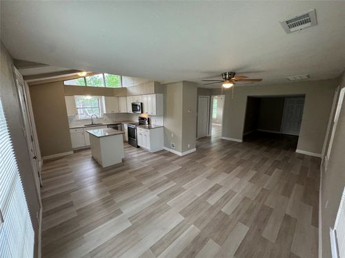 212 N 3rd St, Celeste, TX, 75423-9665 | Card Image