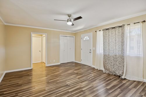 f107-550 Harding Pl, Nashville, TN, 37211-4569 | Card Image