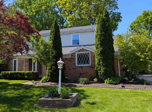 129 Knox Dr, West Lafayette, IN, 47906-2147 | Card Image