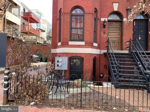 1110 P St Nw, WASHINGTON, DC, 20005-4408 | Card Image
