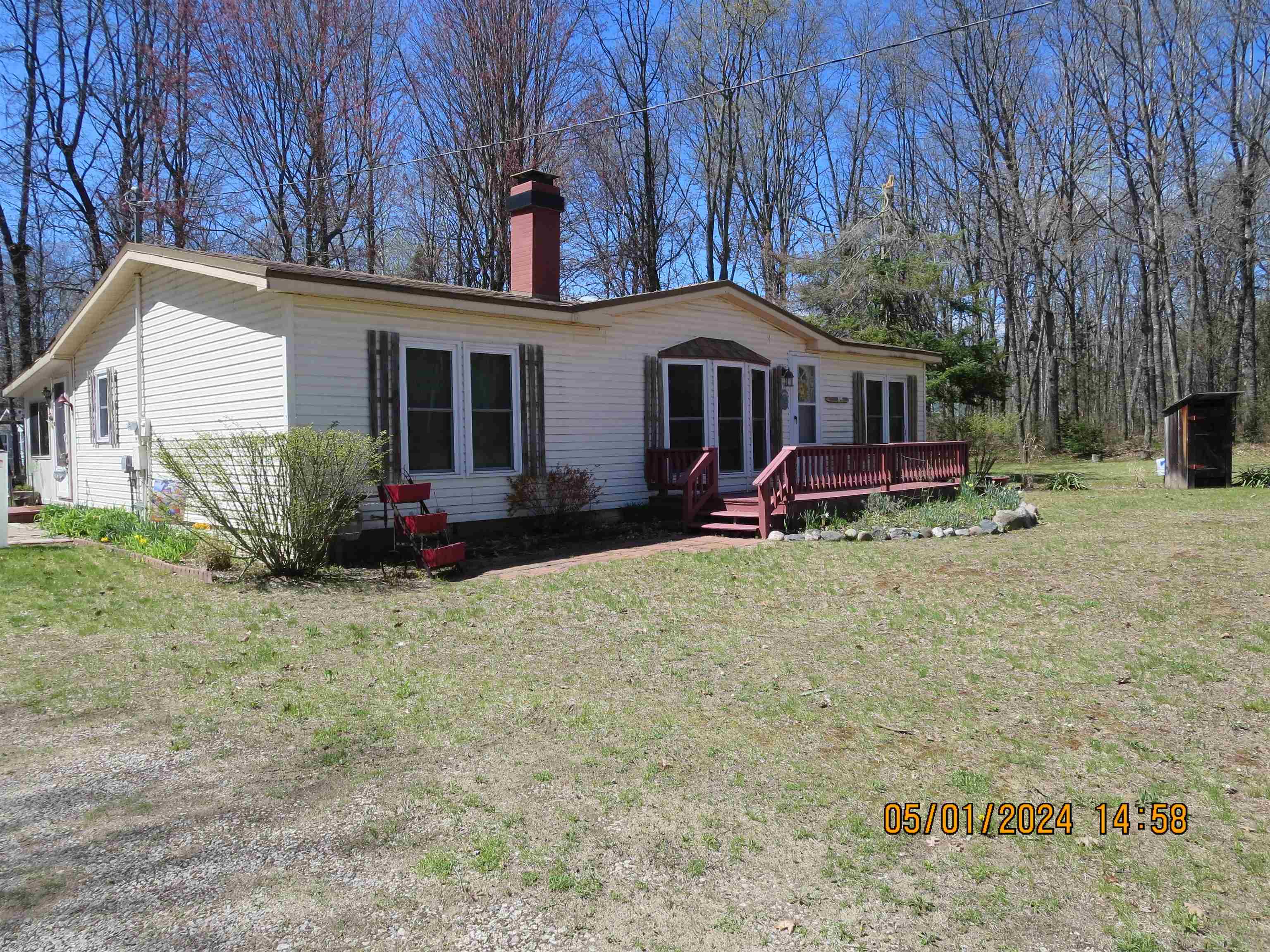 Hemlock Ave, Lake, MI 48632
