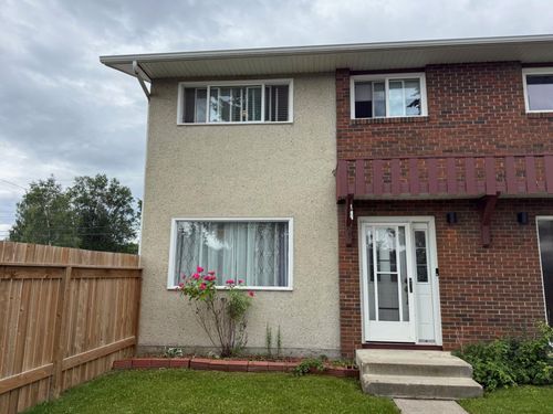 26-441 Switzer Dr, Hinton, AB, T7V1Z7 | Card Image