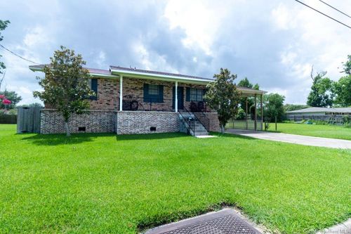 4326 Pleasant Dr, Lake Charles, LA, 70605-4418 | Card Image