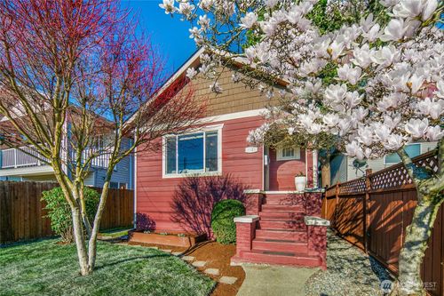 1516 S Bennett Street, Seattle, WA, 98108 | Card Image