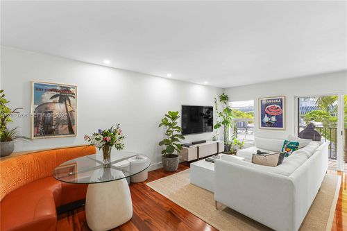 306-1821 Jefferson Ave, Miami Beach, FL, 33139-2465 | Card Image
