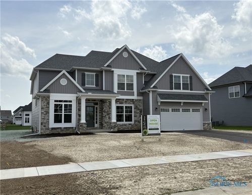 14 Hawthorne Xing, Perrysburg, OH, 43551-6808 | Card Image