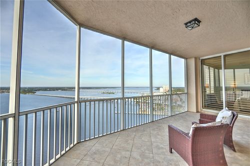 apt-3003-2104 W 1st St, FORT MYERS, FL, 33901-3275 | Card Image