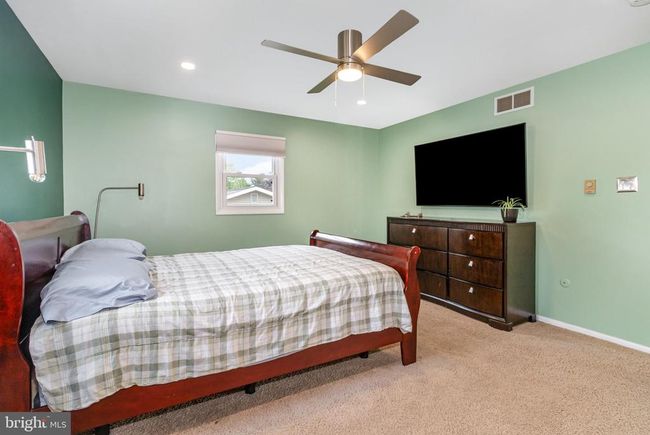 302 Iroquois Way, House other with 3 bedrooms, 3 bathrooms and null parking in MECHANICSBURG PA | Image 21