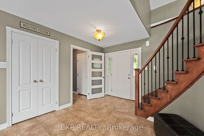 2 Birch Knoll Rd, House other with 5 bedrooms, 3 bathrooms and 5 parking in Sutton West ON | Image 8