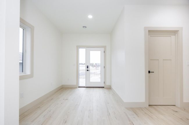 Main Entry_001.jpeg | Image 8