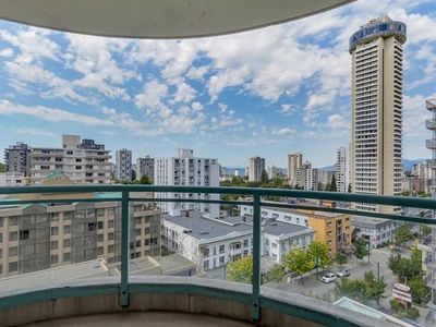 901 - 789 Jervis St, Condo with 2 bedrooms, 2 bathrooms and 2 parking in Vancouver BC | Image 2