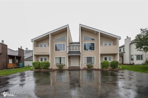 1911 Congress Cir, Anchorage, AK, 99507-4642 | Card Image