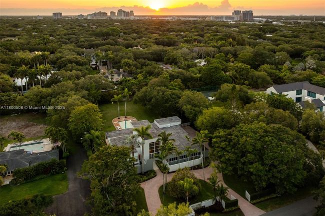 9500 Sw 60 Th Ct, House other with 6 bedrooms, 9 bathrooms and null parking in Pinecrest FL | Image 53