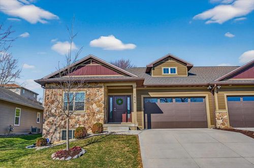 1804 Legacy Ln, Madison, WI, 53719-4555 | Card Image