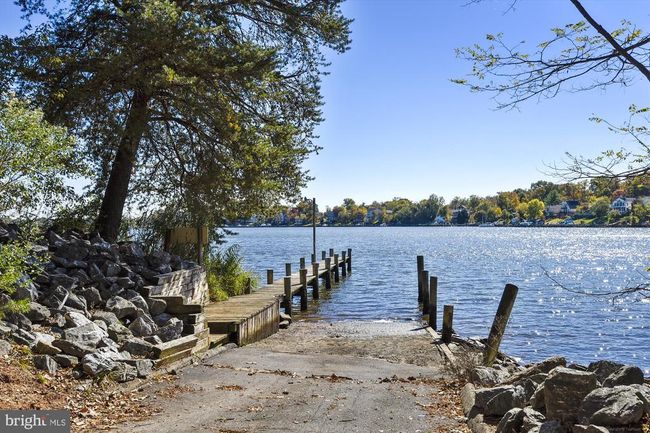 1260 Swanhill Ct, Townhouse with 3 bedrooms, 3 bathrooms and null parking in CHESTNUT HILL COVE MD | Image 35