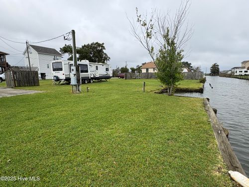 136 Shell Dr, Grandy, NC, 27939-9783 | Card Image