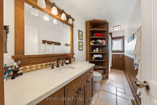 20 Benson Blvd, House other with 3 bedrooms, 2 bathrooms and 10 parking in Coboconk ON | Image 28